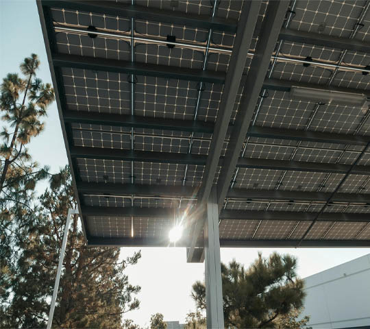 Impianto fotovoltaico per aziende: quanto conviene davvero?